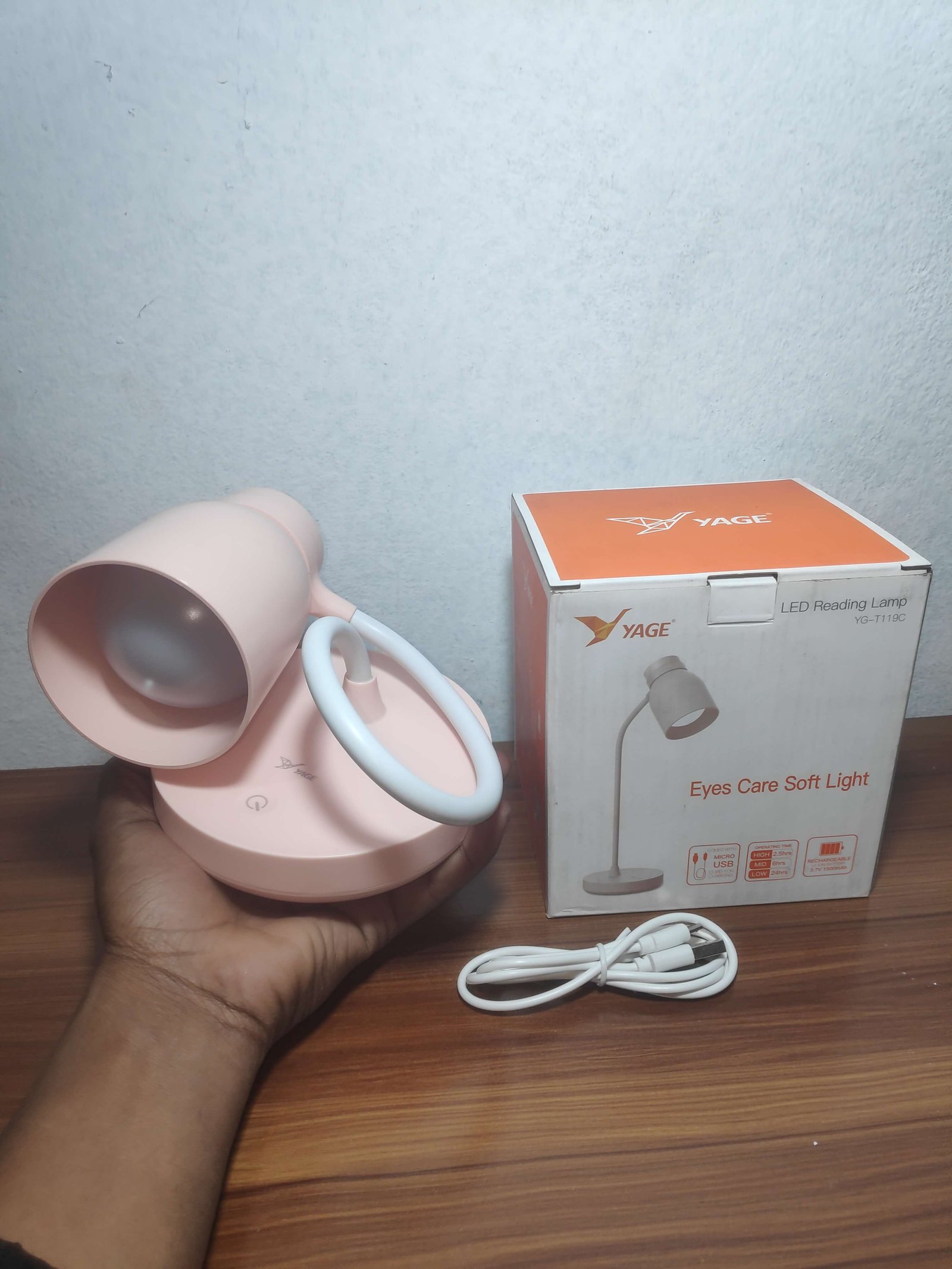 rechargeable-table-lamp-img-05